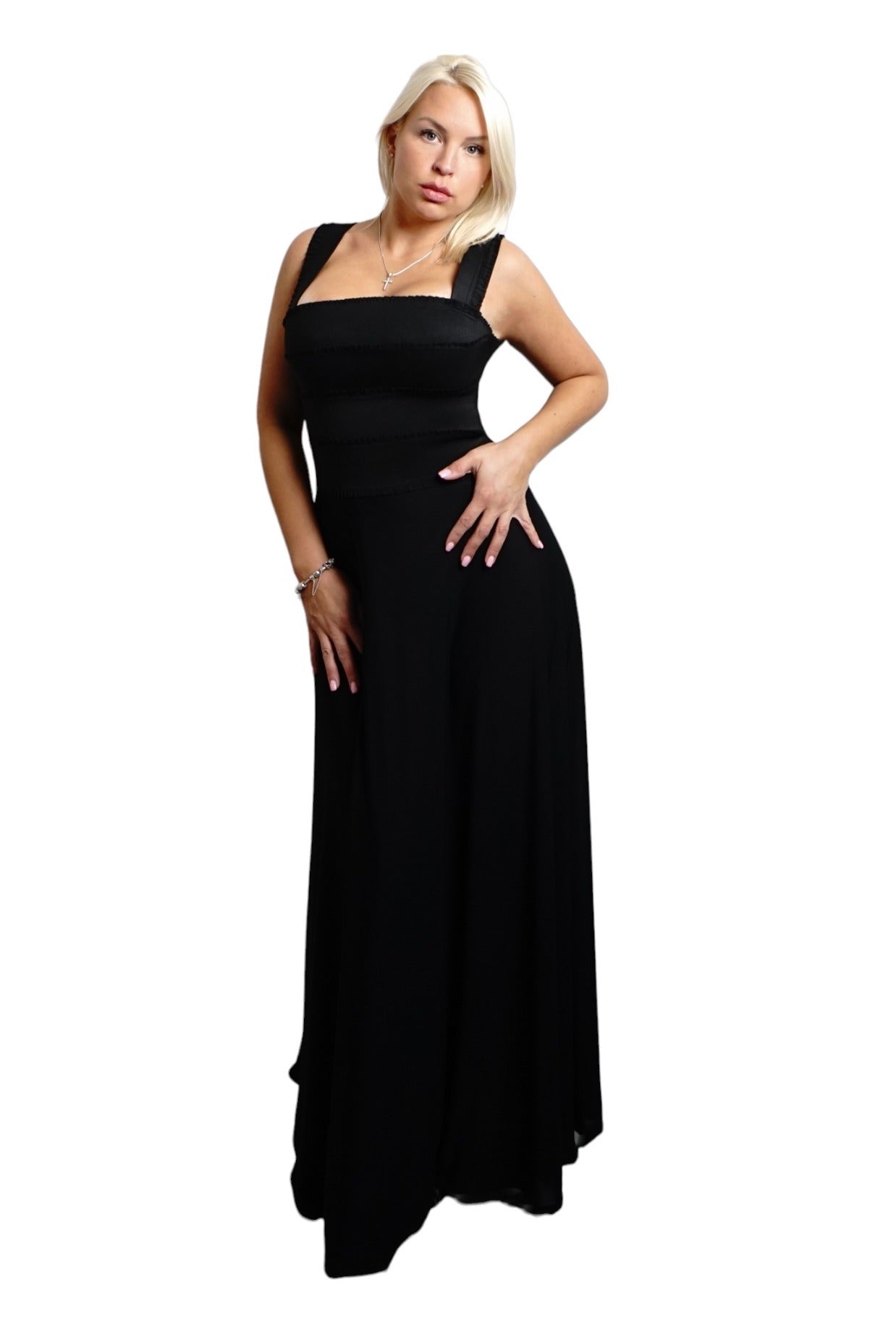 #1001 - Long Black Dress With Shoelaces